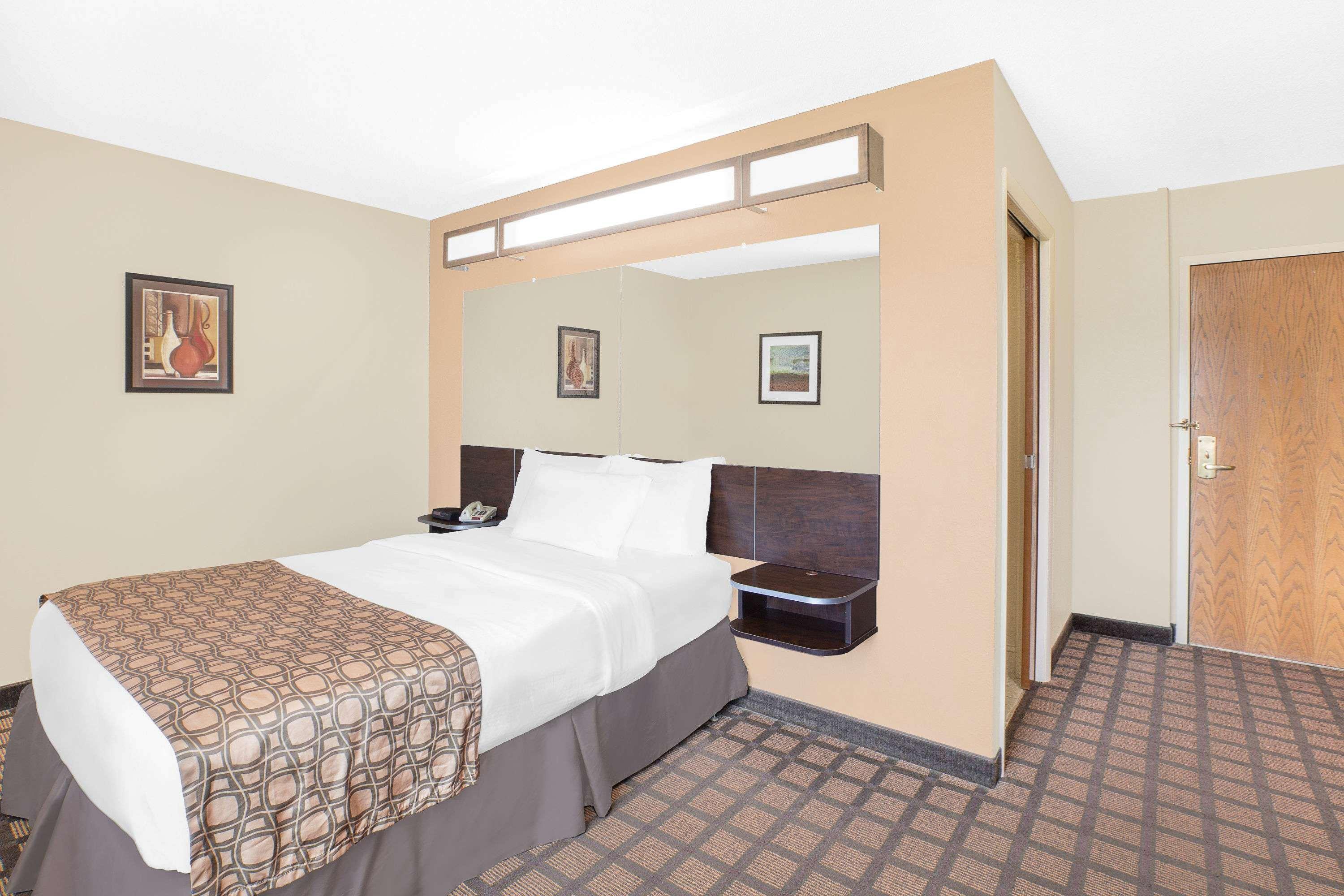 Microtel Inn & Suites By Wyndham Franklin Exterior foto